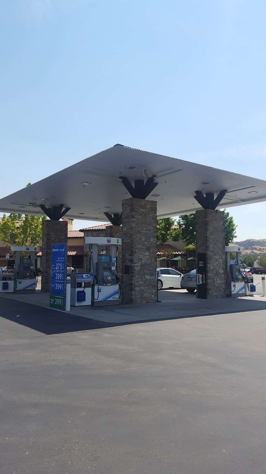 Ruby Hills Chevron | 39 Vineyard Ave, Livermore, CA 94550, USA | Phone: (925) 249-0825