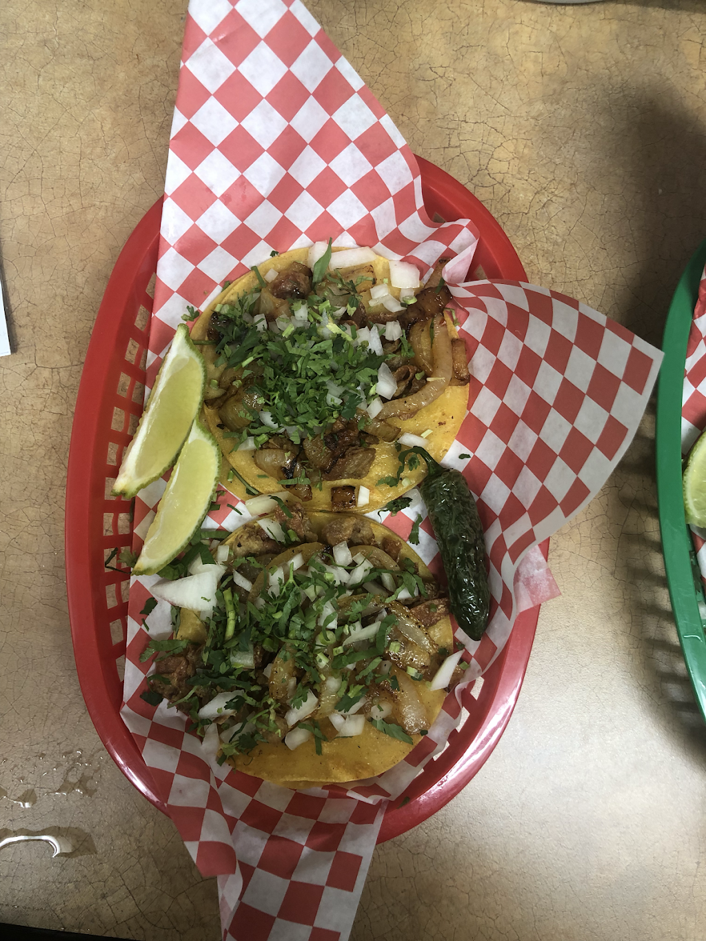 Taqueria el aguila real | 616 Schooldell Dr, Dallas, TX 75211 | Phone: (214) 613-6676