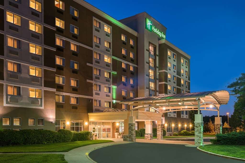 Holiday Inn Taunton-Foxboro Area | 700 Myles Standish Blvd, Taunton, MA 02780, USA | Phone: (508) 823-0430