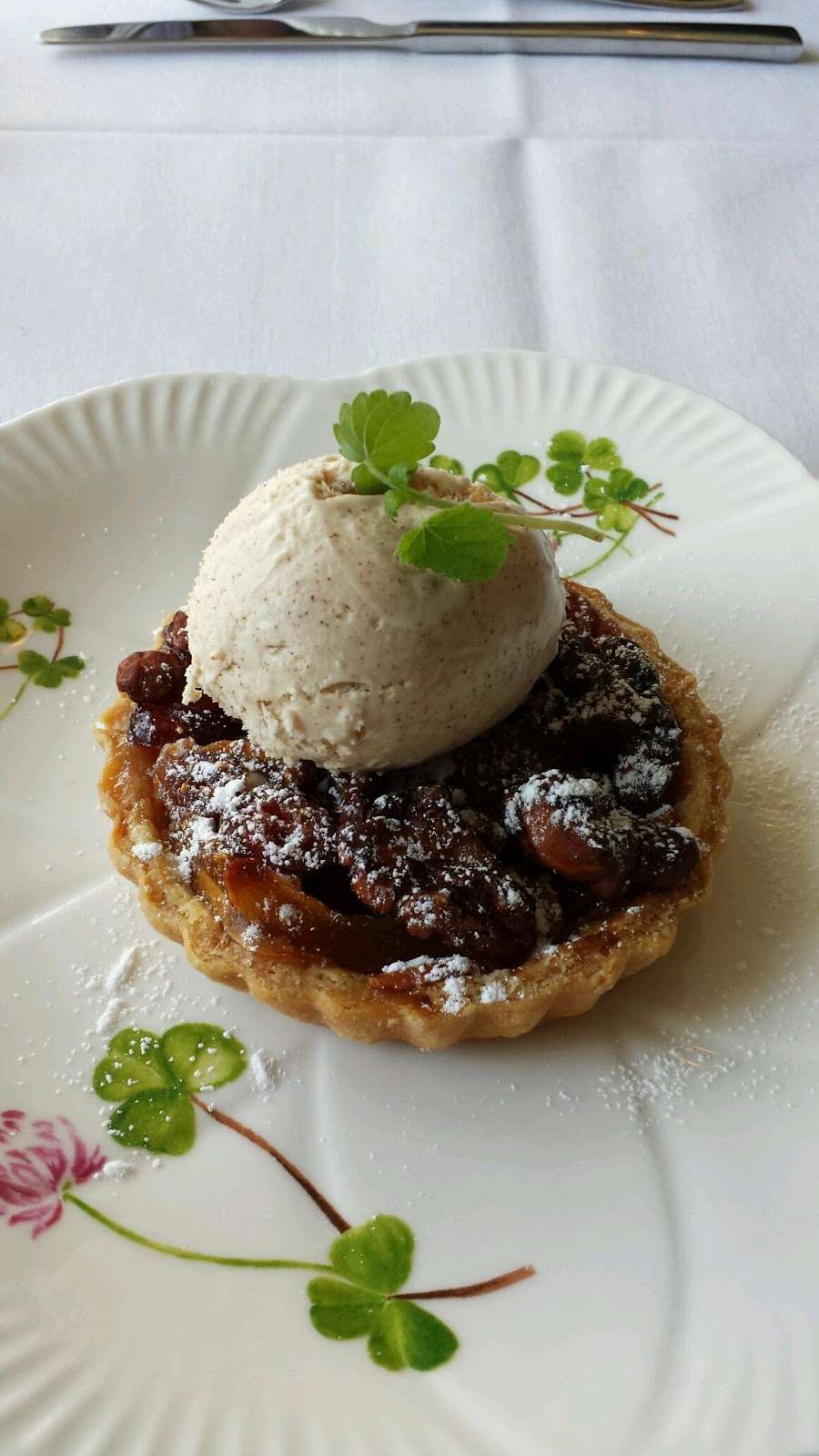 Han 202 Restaurant | 605 W 31st St, Chicago, IL 60616, USA | Phone: (312) 949-1314