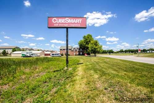 CubeSmart Self Storage | 3606 Gabrielle Ln, Aurora, IL 60504, USA | Phone: (630) 585-8800