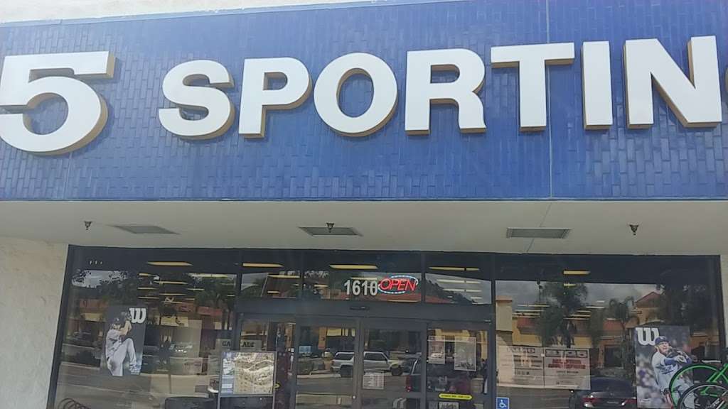 Big 5 Sporting Goods | 1610 W Whittier Blvd, La Habra, CA 90631, USA | Phone: (562) 694-5488