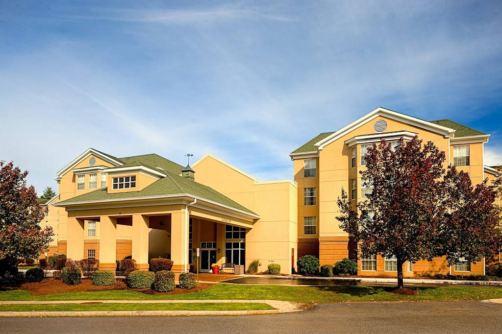 Homewood Suites by Hilton Boston-Billerica/Bedford/Burlington | 35 Middlesex Turnpike, Billerica, MA 01821 | Phone: (978) 670-7111