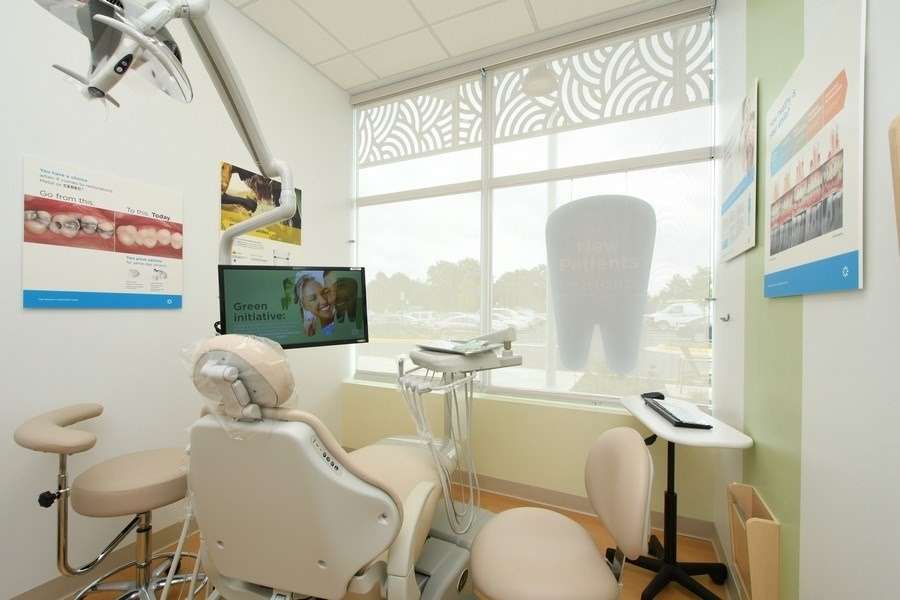 Chantilly Modern Dentistry | 14337 Newbrook Dr Ste 200, Chantilly, VA 20151 | Phone: (703) 214-2113