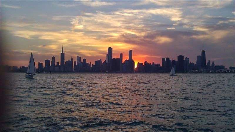 Phenix Sailing Catamaran Charters (DuSable Harbor Chicago) | 111 N Lake Shore Dr, Chicago, IL 60611, USA | Phone: (312) 600-7577