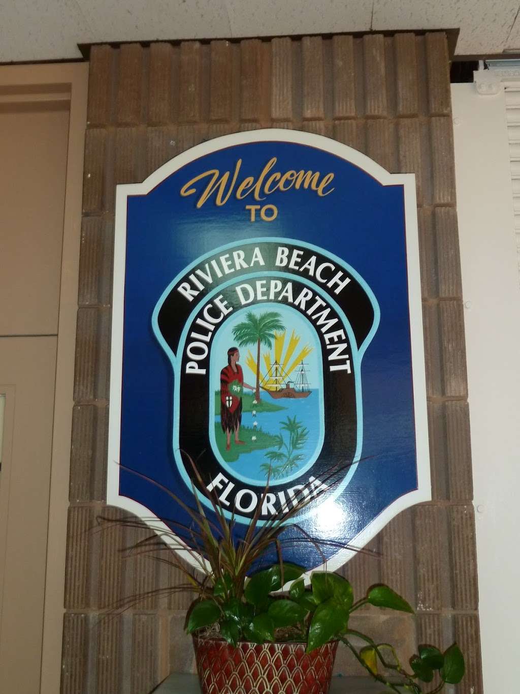 Riviera Beach Police Department | 600 W Blue Heron Blvd, Riviera Beach, FL 33404, USA | Phone: (561) 845-4123
