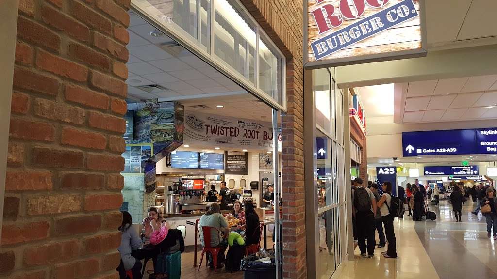 Twisted Root Burger Co. | Terminal A, Irving, TX 75063, USA