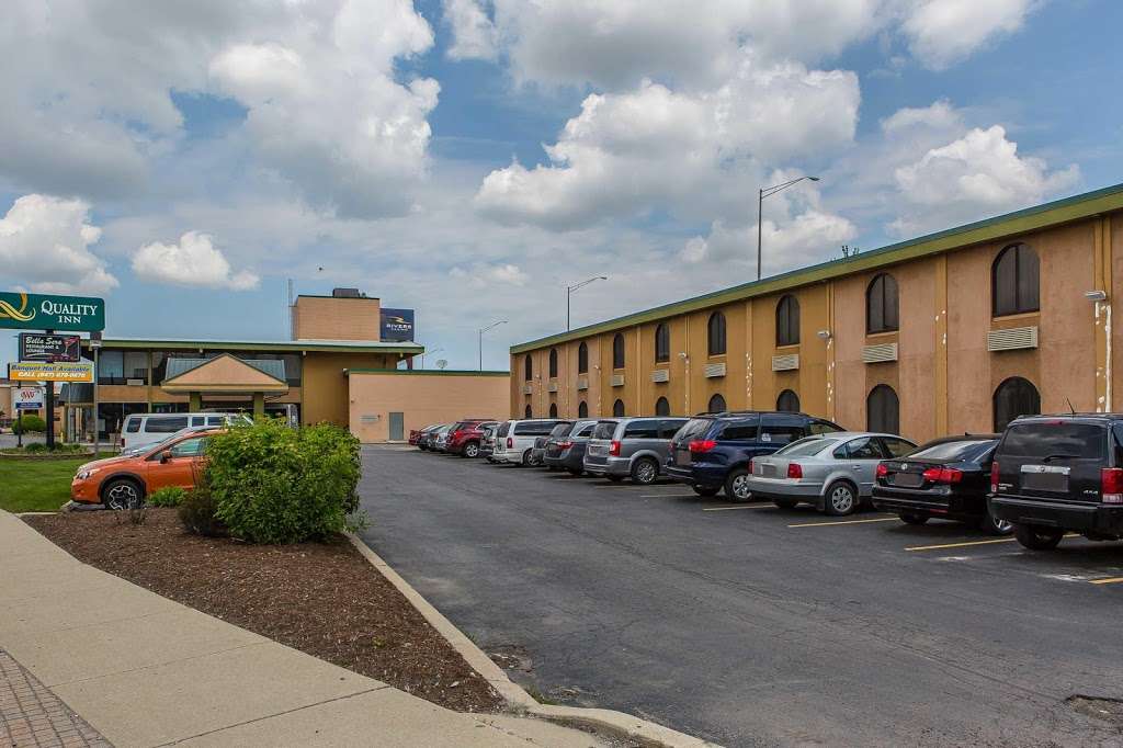 Quality Inn OHare Airport | 3801 Mannheim Rd, Schiller Park, IL 60176, USA | Phone: (847) 678-0670