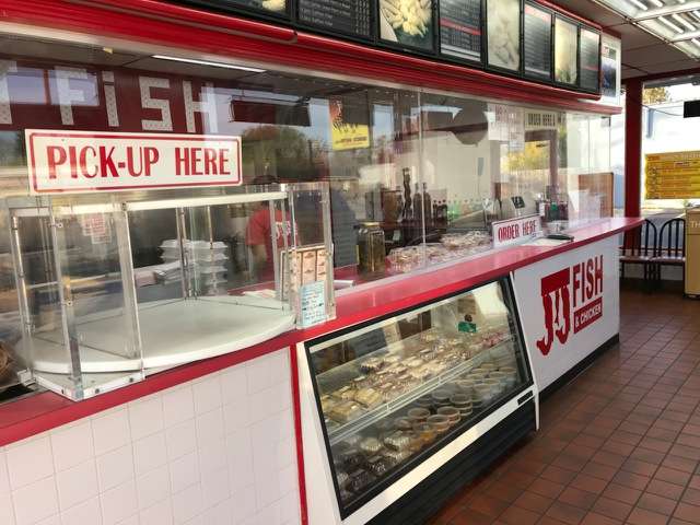 J&J Fish and Chicken | 5050 Broadway, Gary, IN 46408, USA | Phone: (219) 884-7000