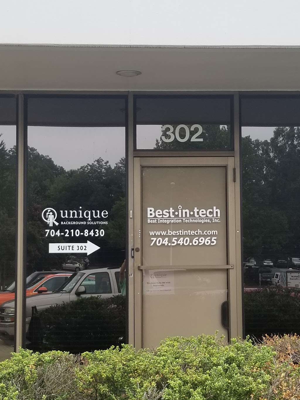 Unique Background Solutions | 821 Baxter St #302, Charlotte, NC 28202, USA | Phone: (704) 210-8430