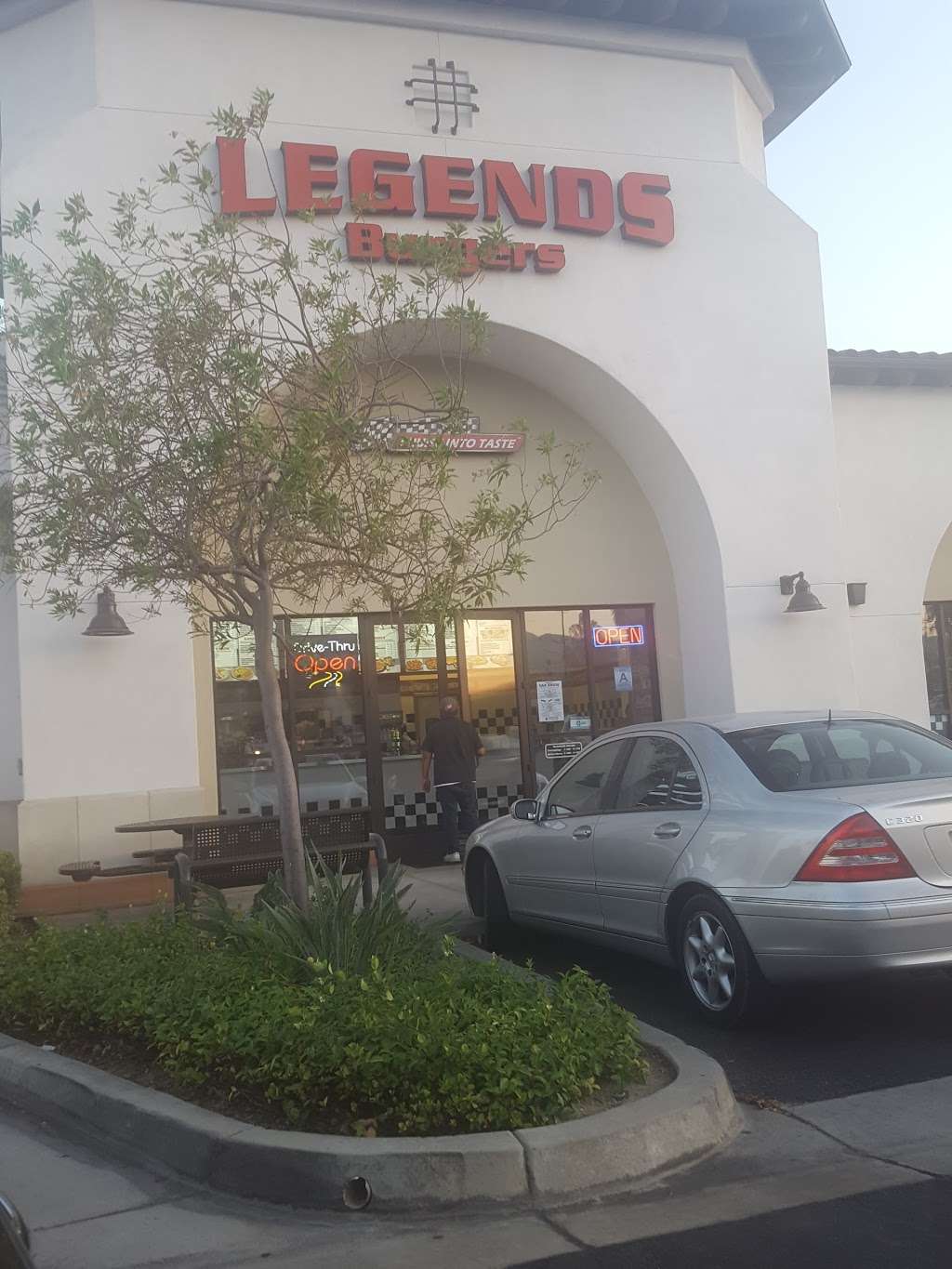 Legends Burgers | 2420 W Arrow Rte # 1D, Upland, CA 91786, USA | Phone: (909) 445-9400