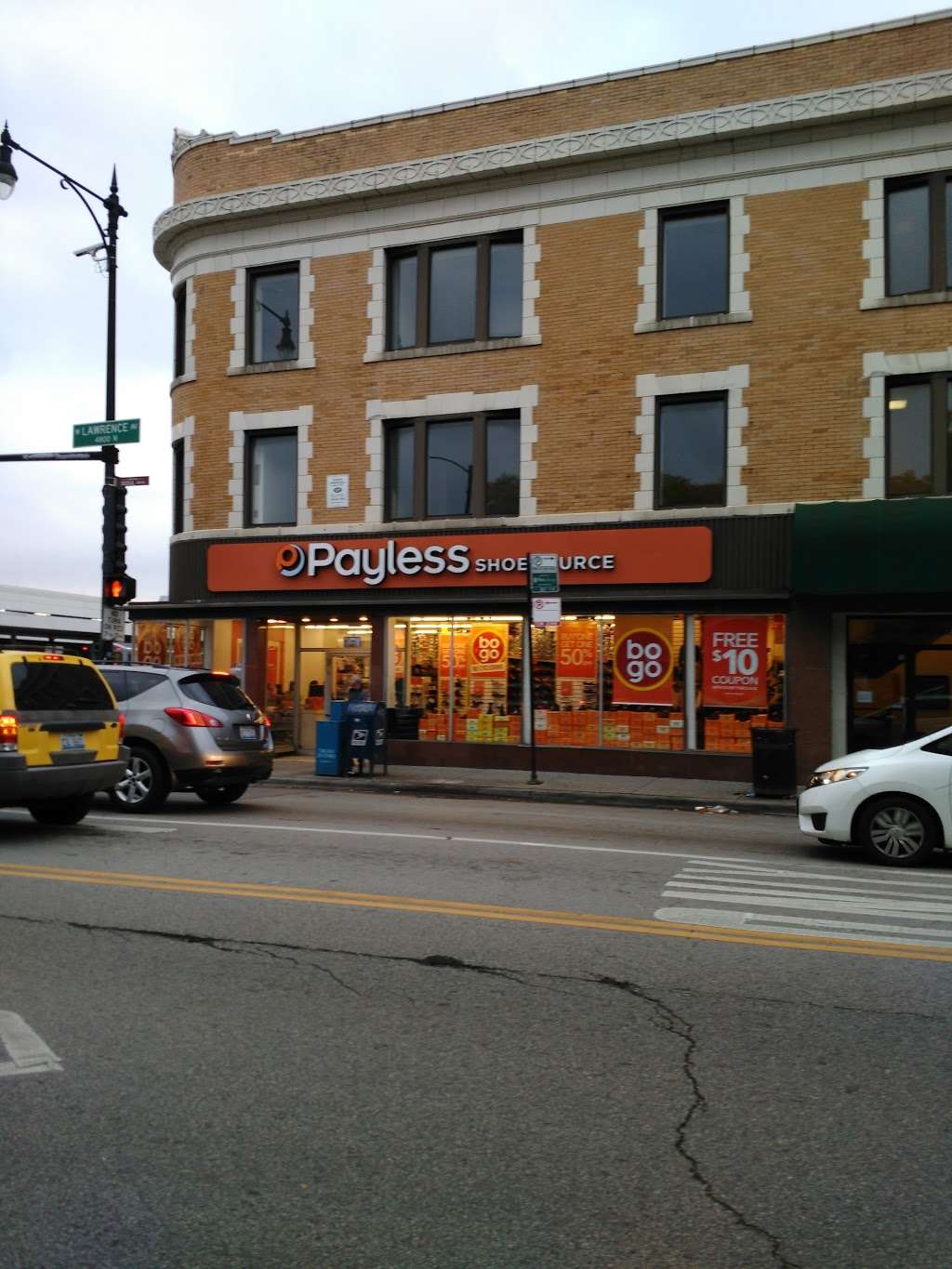 Payless ShoeSource | 3401 W Lawrence Ave, Chicago, IL 60625, USA | Phone: (773) 267-5239