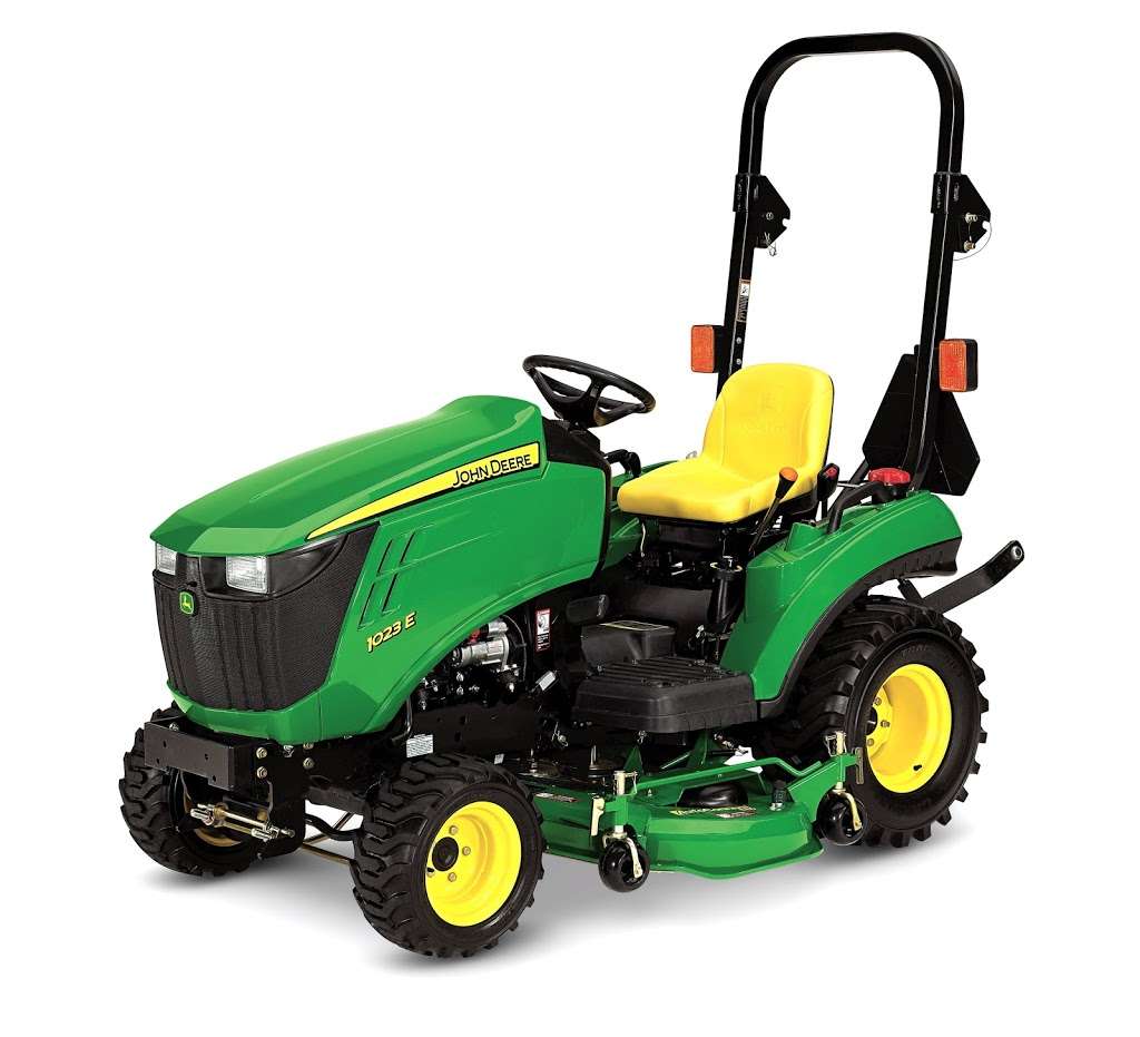 Castongia Tractor | 300 S. State Road 49, Valparaiso, IN 46383, USA | Phone: (219) 464-8640