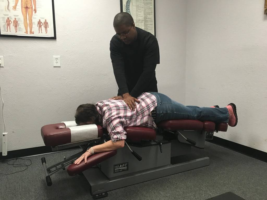 Chiro-Now / Dr. Dawsheen T. Haynes, DC | 734 S Saginaw Blvd, Saginaw, TX 76179, USA | Phone: (817) 710-4220