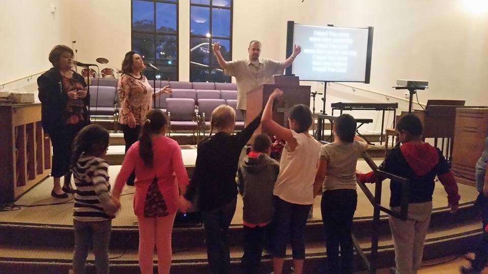 Praise Chapel Oxnard | 3001 S Rose Ave, Oxnard, CA 93033, USA | Phone: (805) 246-5233