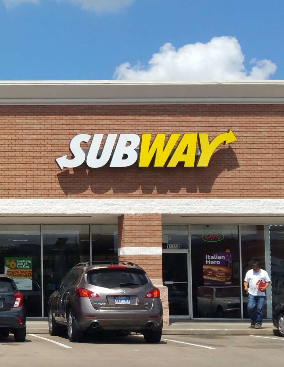 Subway Restaurants | 11713 S Sam Houston Pkwy E, Houston, TX 77089, USA | Phone: (281) 484-1837