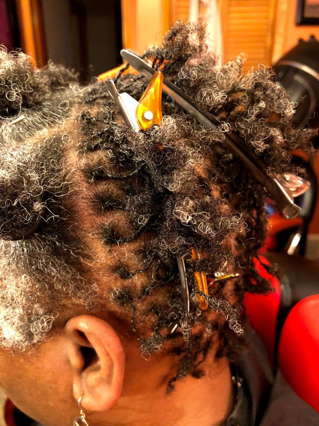 Str8Relaxed2Loc | 9245 Angus Pl, Philadelphia, PA 19114 | Phone: (215) 439-0194