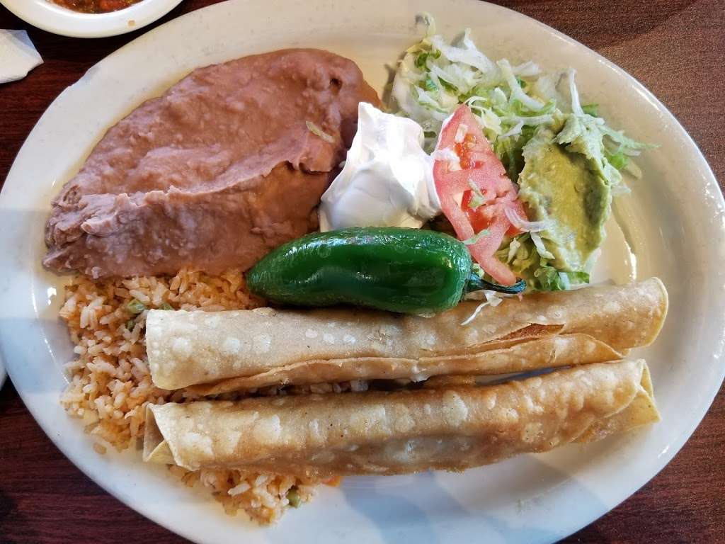 Tacos El Rodeo De Jalisco | 8802 Potranco Rd Suite 101, San Antonio, TX 78251, USA | Phone: (210) 462-7808