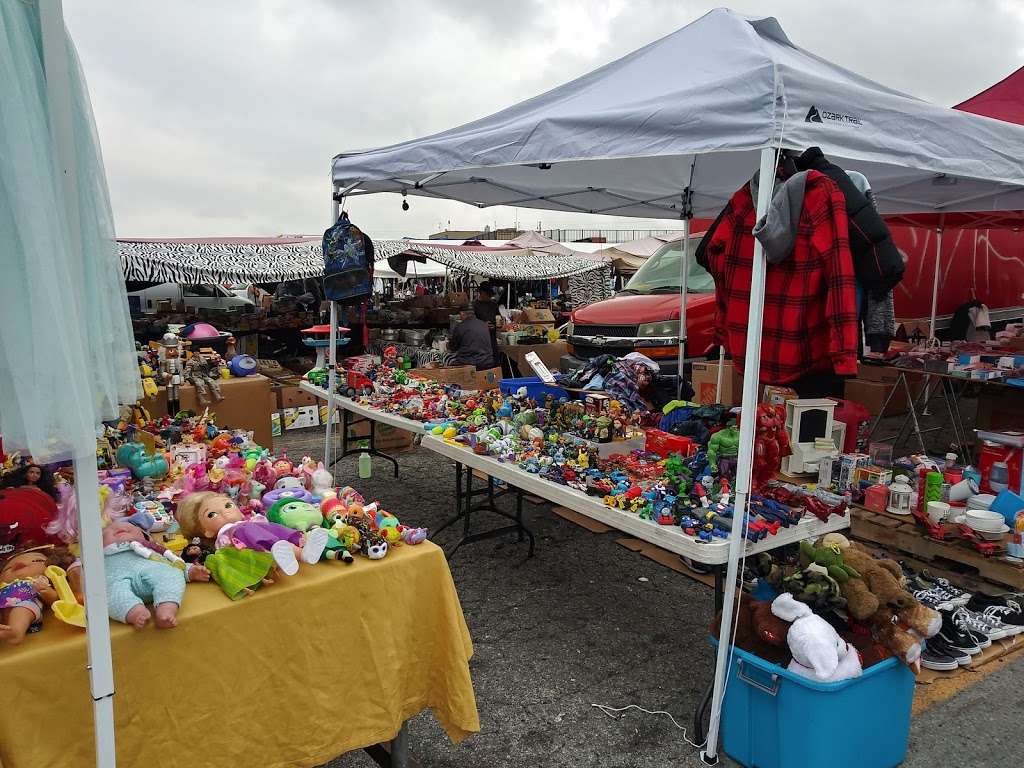 Vineland Swapmeet | 443 Vineland Ave, City of Industry, CA 91746, USA | Phone: (626) 369-7224