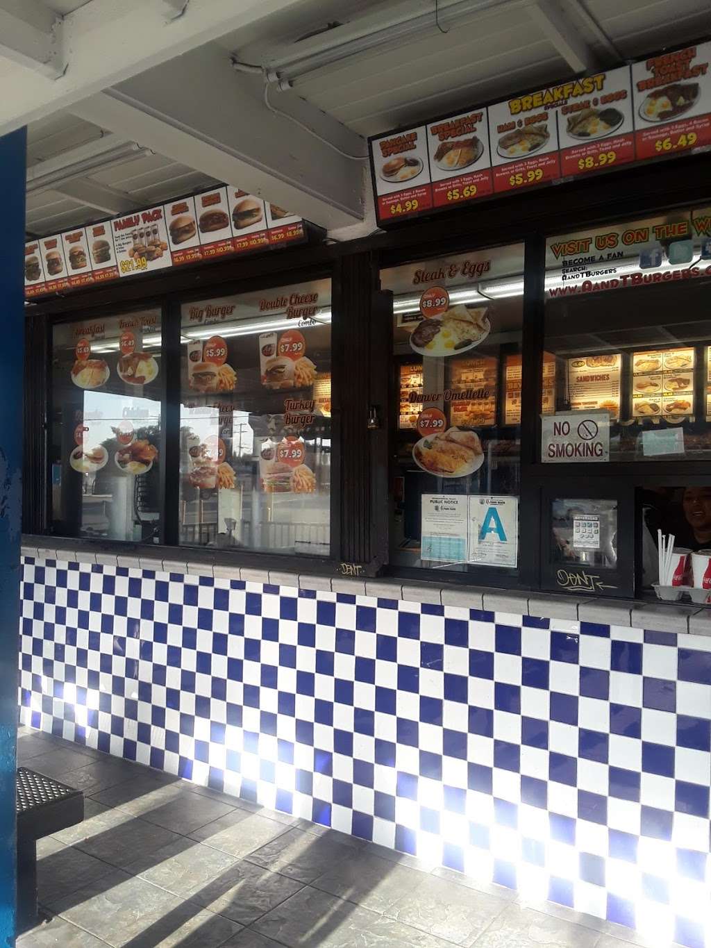 A & T Burgers #1 | 11318 S Avalon Blvd, Los Angeles, CA 90061, USA | Phone: (323) 757-0710