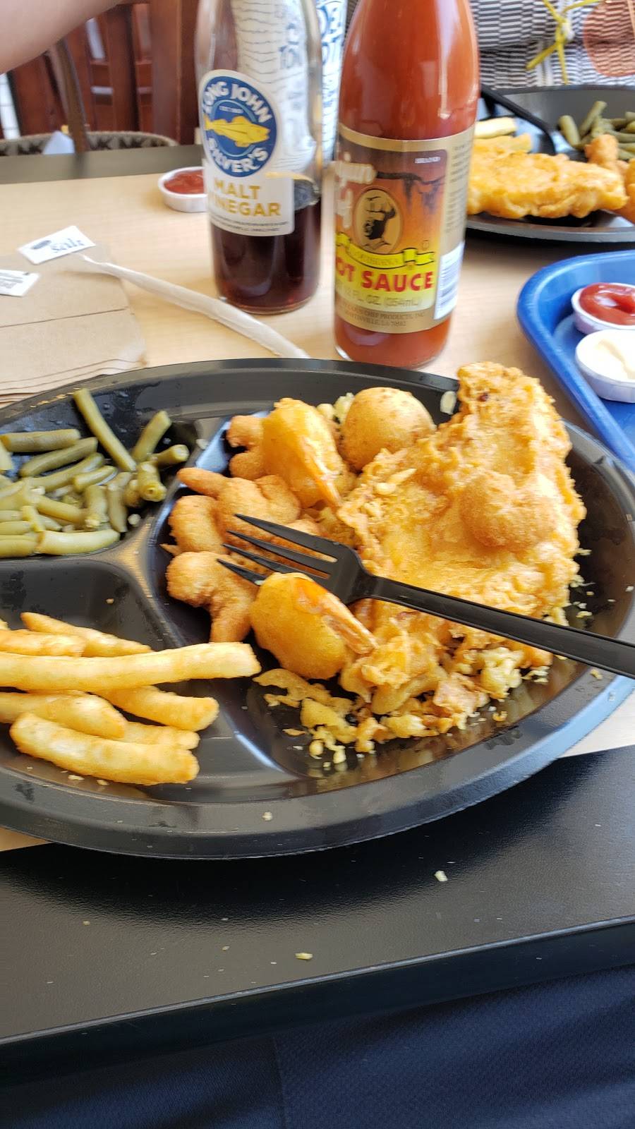 Long John Silvers | 4908 S Cooper St, Arlington, TX 76017, USA | Phone: (817) 789-4791