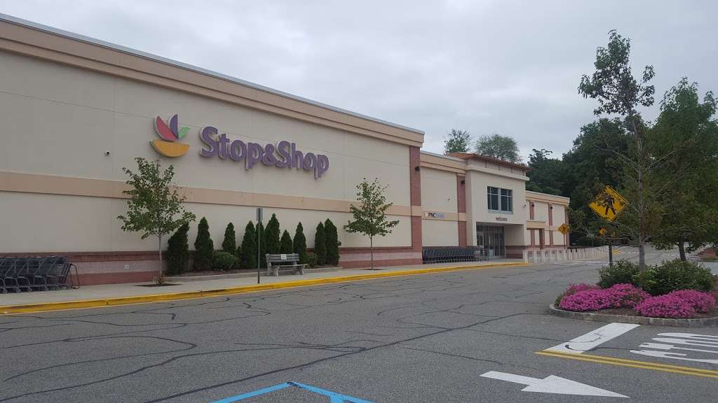 Stop & Shop | 327 Franklin Ave, Wyckoff, NJ 07481, USA | Phone: (201) 848-1046