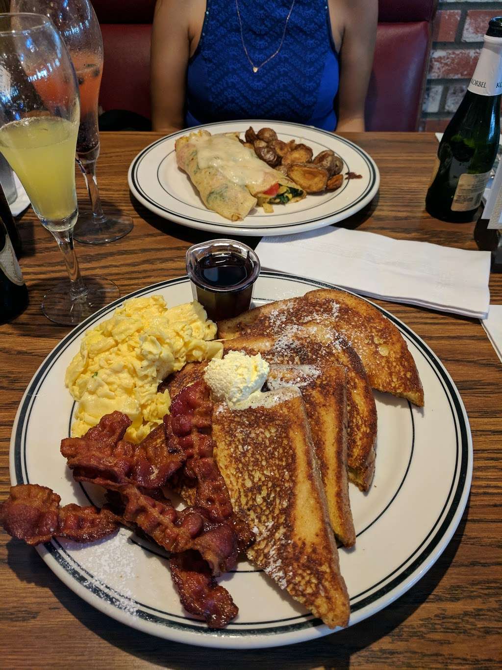 El Paseo de Saratoga | 1000 El Paseo de Saratoga, San Jose, CA 95130, USA