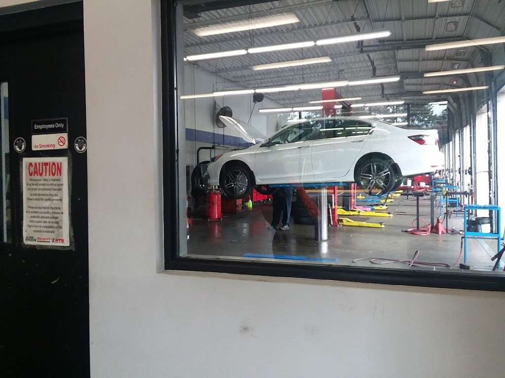 NTB-National Tire & Battery | 9451 Albemarle Rd, Charlotte, NC 28227, USA | Phone: (704) 566-1607