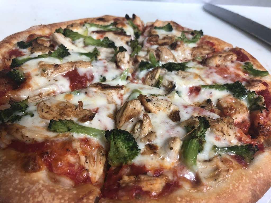 Salem Kabob & Pizzeria, 401 Main St 108, Salem, NH 03079, USA