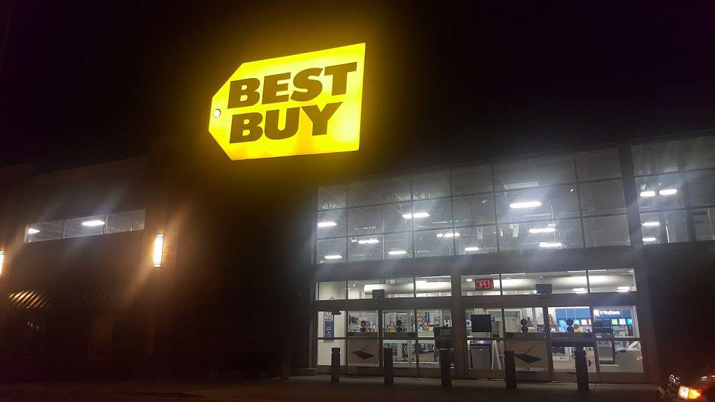 Best Buy | 2100 N Elston Ave, Chicago, IL 60614, USA | Phone: (773) 486-0142