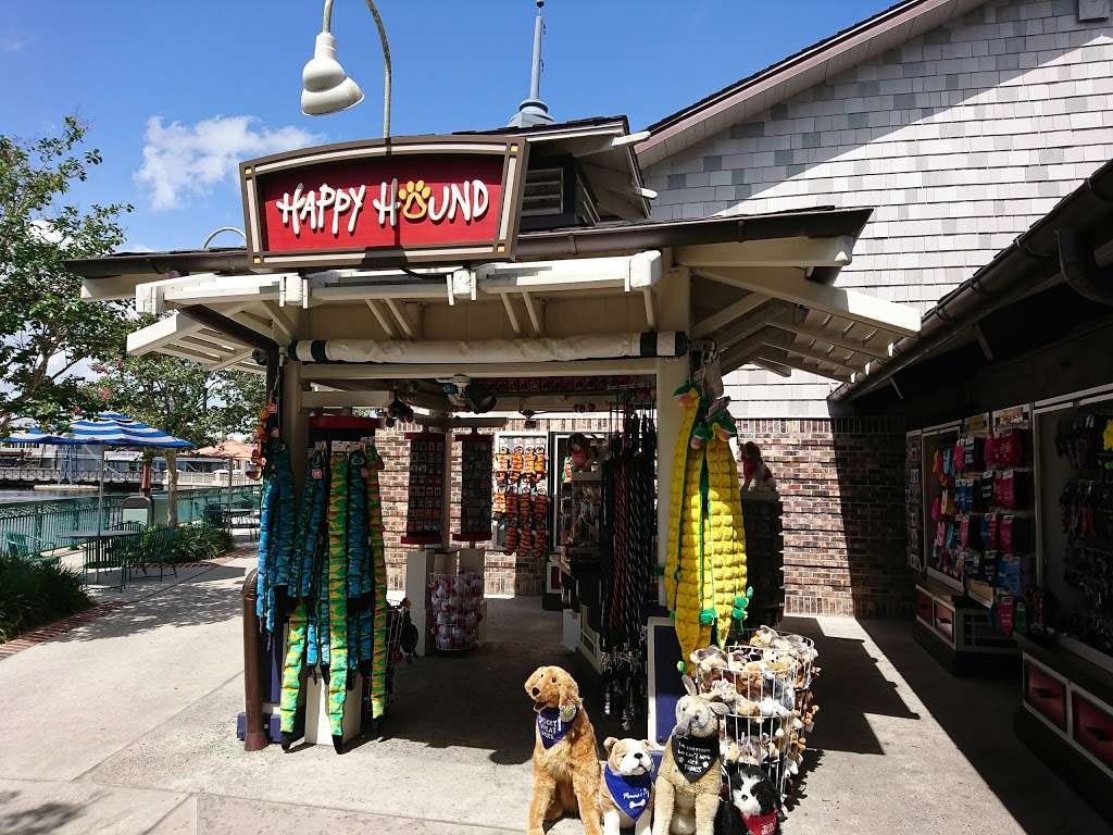 Happy Hound | 1780 Buena Vista Dr, Lake Buena Vista, FL 32830
