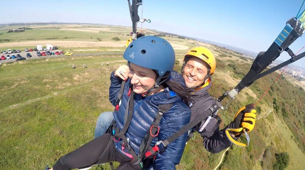 Paragliding Community | 43 Aspen Cl, London W5 4YQ, UK | Phone: 07770 300616