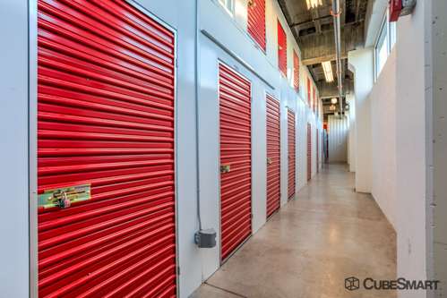 CubeSmart Self Storage | 420 Rutherford Ave, Boston, MA 02129, USA | Phone: (617) 242-6400