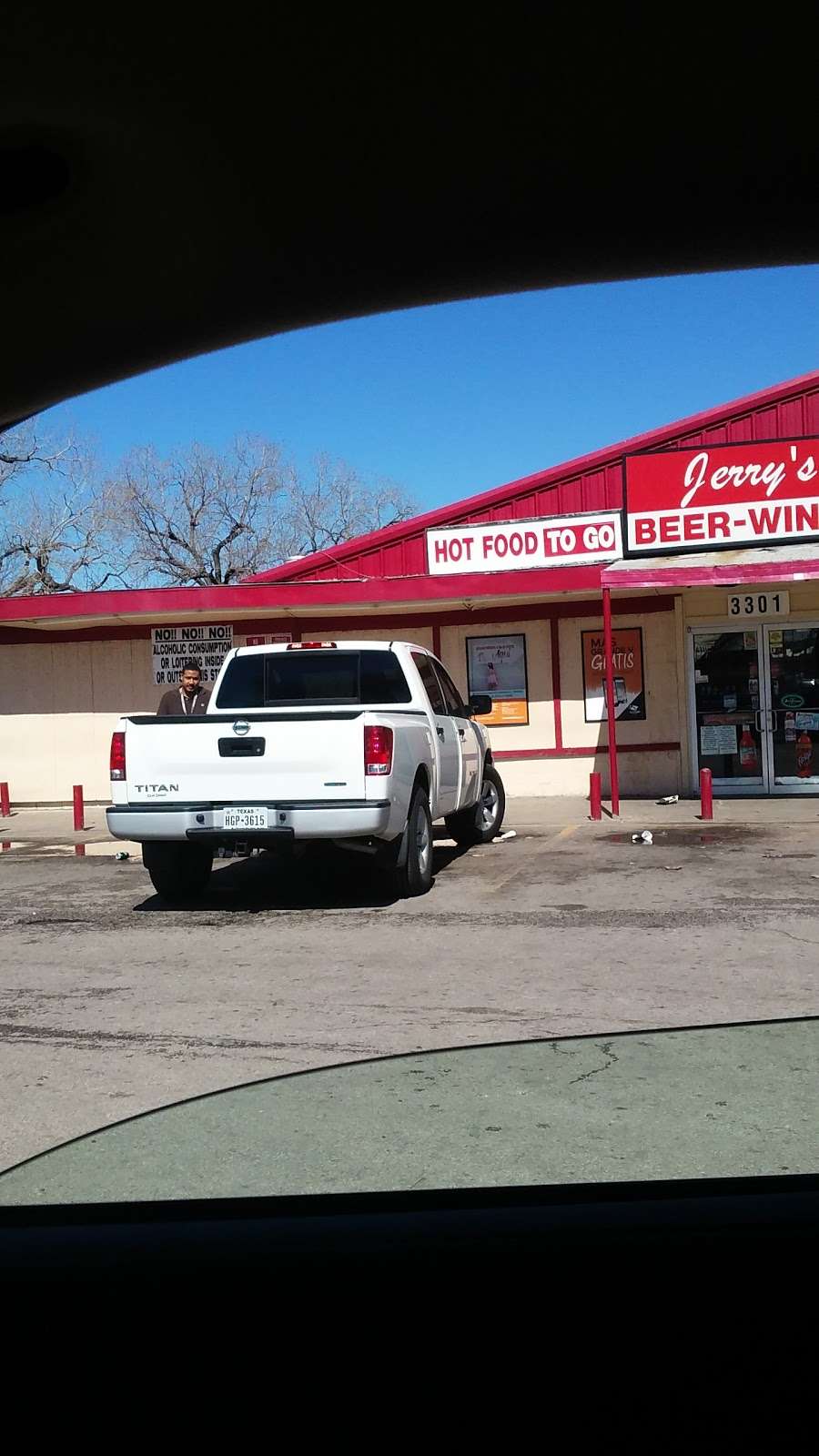 Jerrys Market | 3301 Bernal Dr, Dallas, TX 75212, USA | Phone: (214) 631-7620