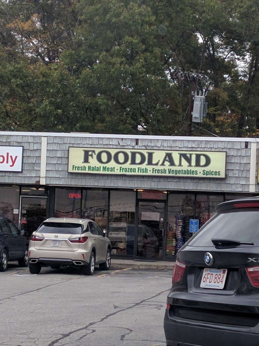 Foodland | 120 Cambridge St, Burlington, MA 01803, USA | Phone: (781) 229-0108
