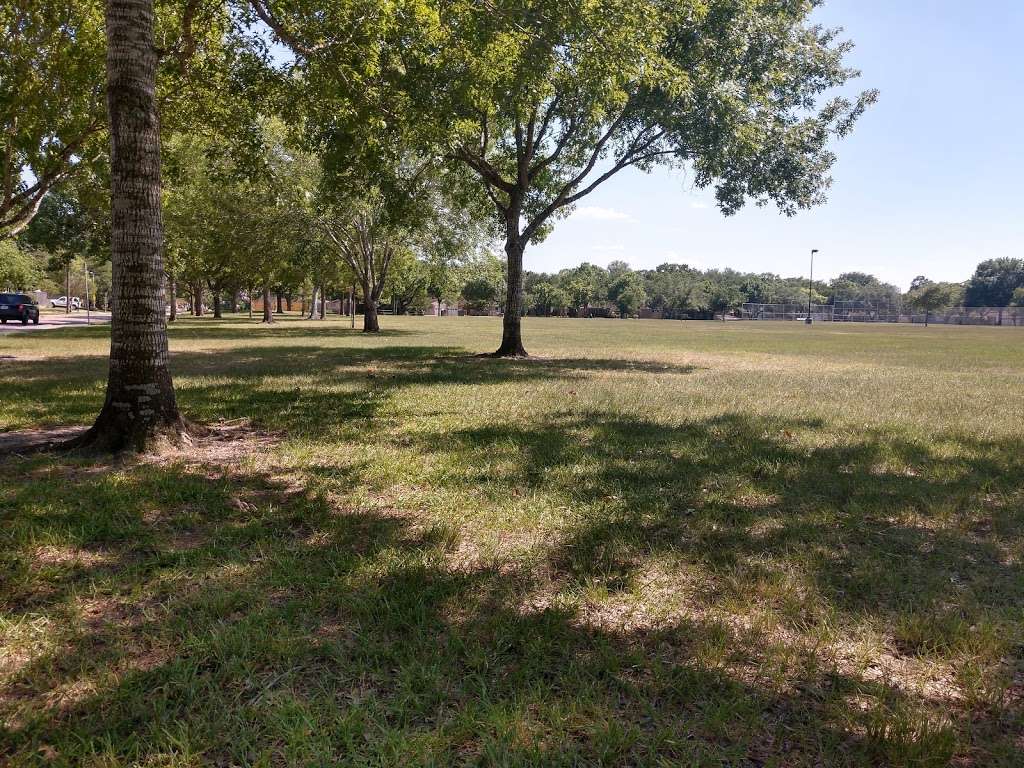 Gail Reeves Park | 8800 Mullins Dr, Houston, TX 77096, USA