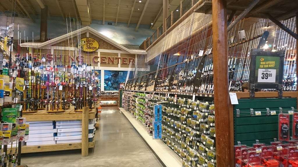 Bass Pro Shops | 12051 Bass Pro Dr, Olathe, KS 66061, USA | Phone: (913) 254-5200