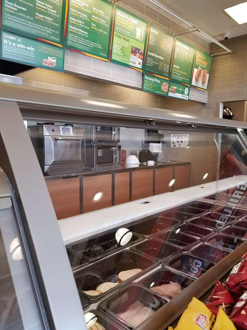 Subway Restaurants | 111 North Cove Terrace, Oxon Hill, MD 20745, USA | Phone: (301) 567-4614