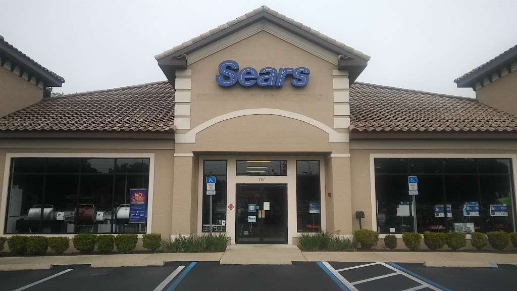 Sears Hometown Store | 16750 South, US-441, Summerfield, FL 34491, USA | Phone: (352) 245-6250