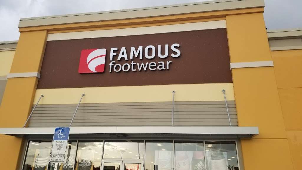 Famous Footwear, ST. CLOUD COMMONS 