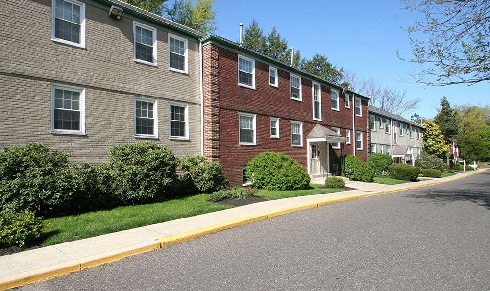 Melrose Station Apartments | 902 Valley Rd, Elkins Park, PA 19027, USA | Phone: (267) 536-5559