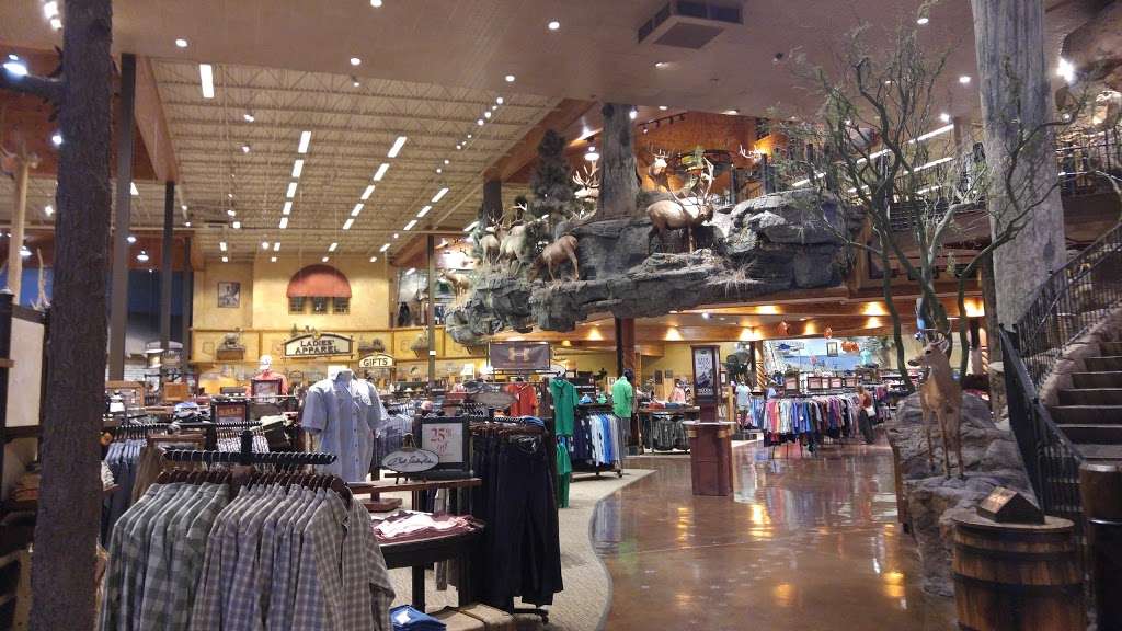 Bass Pro Shops | 1133 N Dobson Rd, Mesa, AZ 85201, USA | Phone: (602) 606-5600