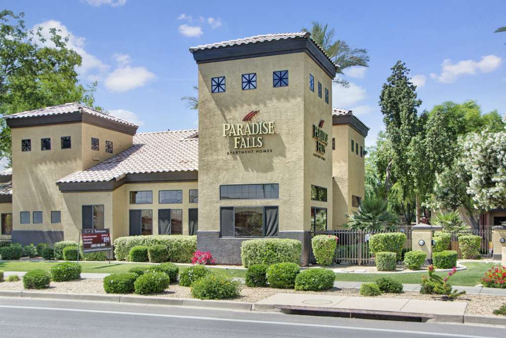 Paradise Falls Apartment Homes | 15434 N 32nd St, Phoenix, AZ 85032, USA | Phone: (623) 552-6934