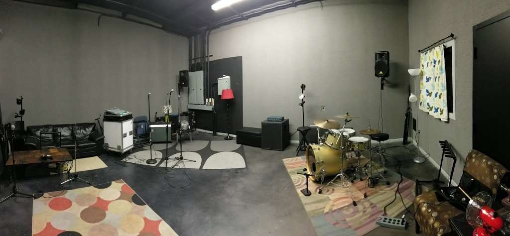 Rhythm Room Rehearsal Studio | 1410 Brittmoore Rd, Houston, TX 77043, USA | Phone: (713) 465-6122