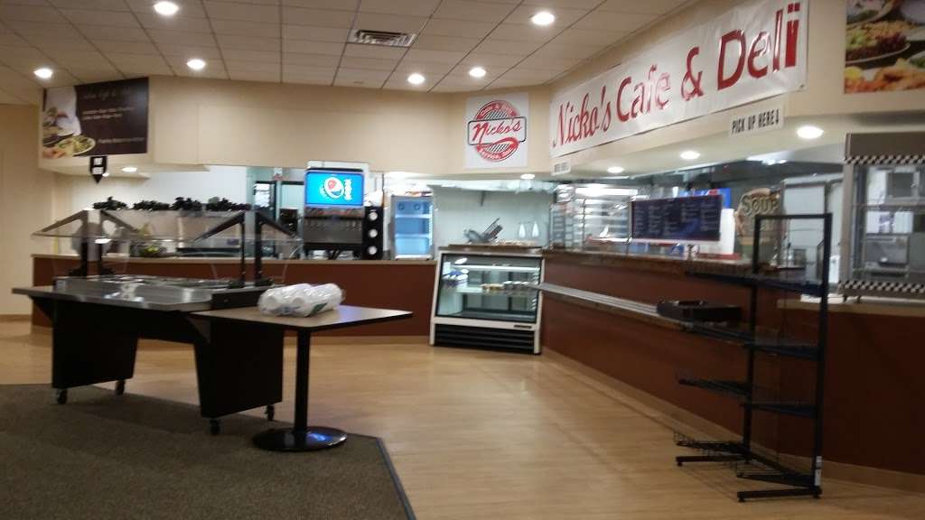 Halsted Street Deli | 550 Warrenville Rd Ll1, Lisle, IL 60532, USA | Phone: (630) 434-1358