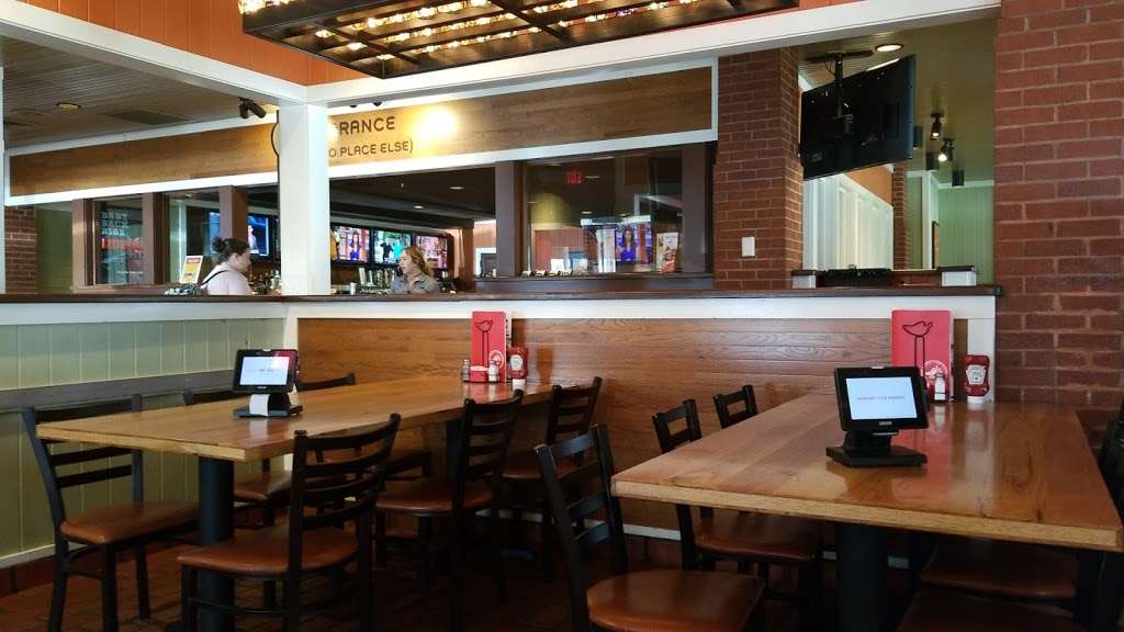 Chilis Grill & Bar | 21835 Hawthorne Blvd, Torrance, CA 90503, USA | Phone: (310) 792-9012