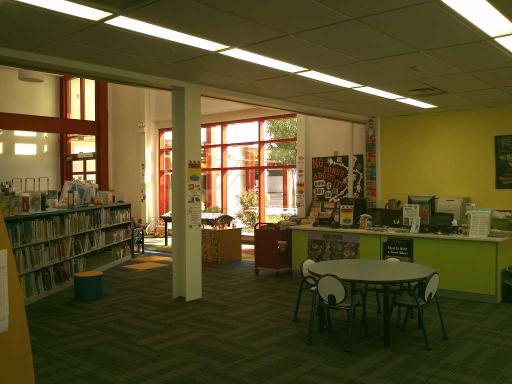 Midlothian Public Library | 2575, 14701 Kenton Ave, Midlothian, IL 60445 | Phone: (708) 535-2027