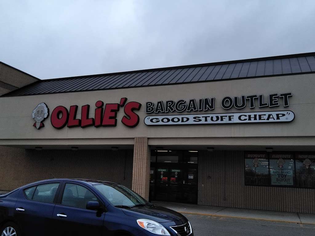 Ollies Bargain Outlet | 1634 S Scatterfield Rd, Anderson, IN 46016, USA | Phone: (765) 641-2649