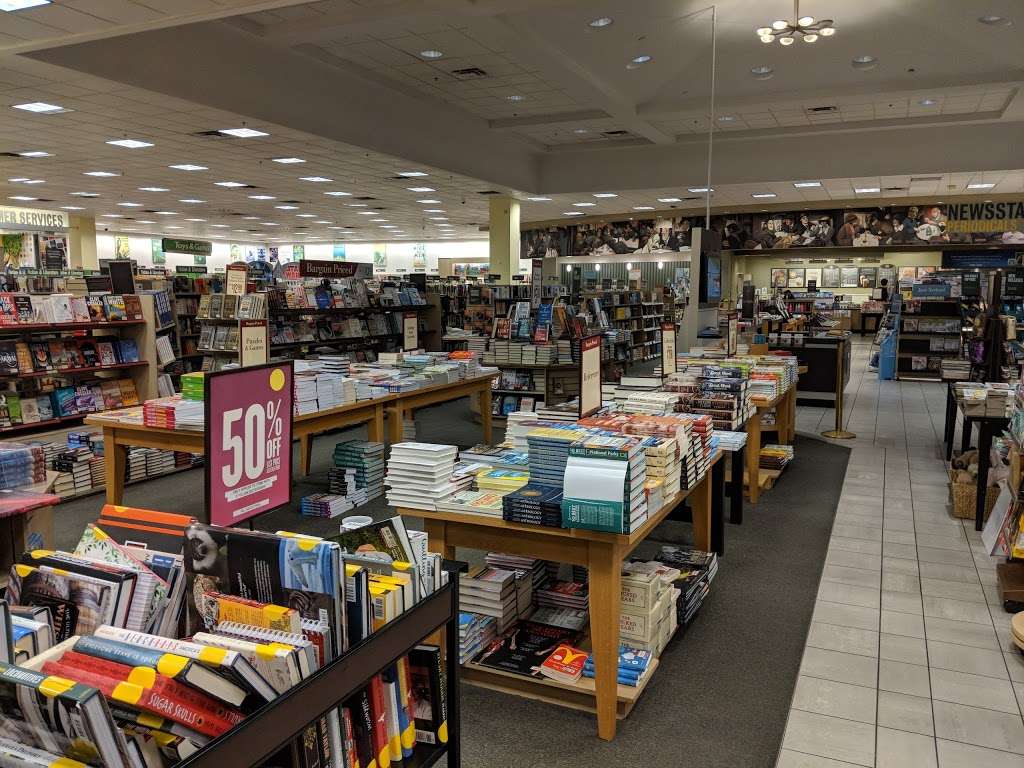 Barnes Noble Book Store 1800 Rosecrans Ave Manhattan Beach