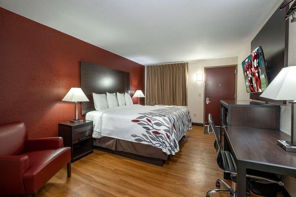 Red Roof Inn Freehold | 4089 U.S. 9, Freehold Township, NJ 07728 | Phone: (732) 462-3450